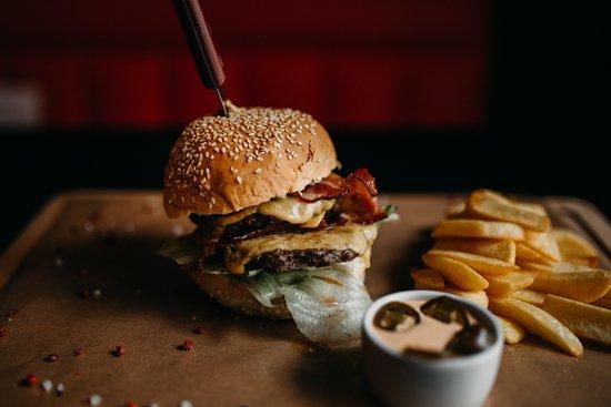 Chicago Bar&Restaurant